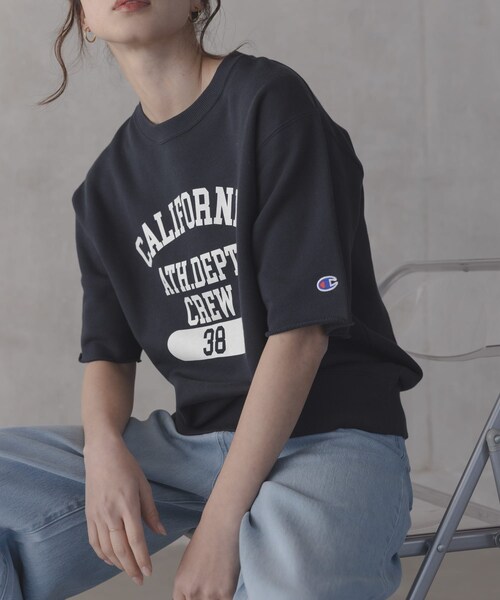URBAN RESEARCH Sonny Label（アーバンリサーチサニーレーベル）の「『別注』CHAMPION×Sonny Label　ロゴスウェットTシャツ（スウェット・レディース・ホワイト/スカイブルー/ネイビー/オートミール・M/L）」の3枚目の写真