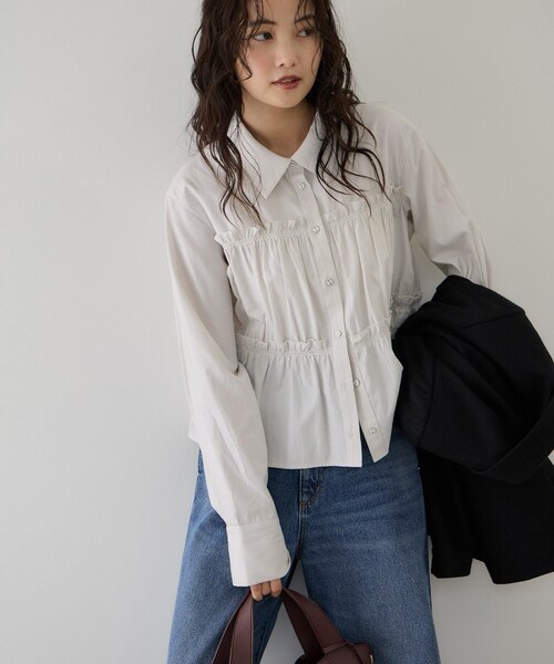 VIS（ビス）の「ビスチェシャーリングシャツ（シャツ/ブラウス・レディース・ベージュ系/グリーン系/ブルー系・F）」の16枚目の写真
