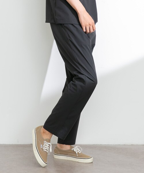 URBAN RESEARCH Sonny Label（アーバンリサーチサニーレーベル）の「『接触冷感/吸水速乾/UVカット』Breeze Fit イージーパンツ（その他パンツ・メンズ・チャコール/ブラック/グレージュ・M/L）」の17枚目の写真