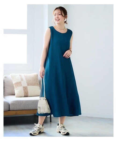 nissen（ニッセン）の「＜大きいサイズ＞涼しいサラサラカットソー楊柳ノースリーブワンピース（ロング丈）（ワンピース・レディース・[在庫限り]ラベンダー/[在庫限り]ベイクドオレンジ/黒/モカベージュ/モスカーキ/[在庫限り]スティールブルー/インクブルー/ピーチピンク/ベージュ/茶系ギンガム/ブルーグリーン・L/LL/3L/4L/5L/6L/8L/10L）」の8枚目の写真