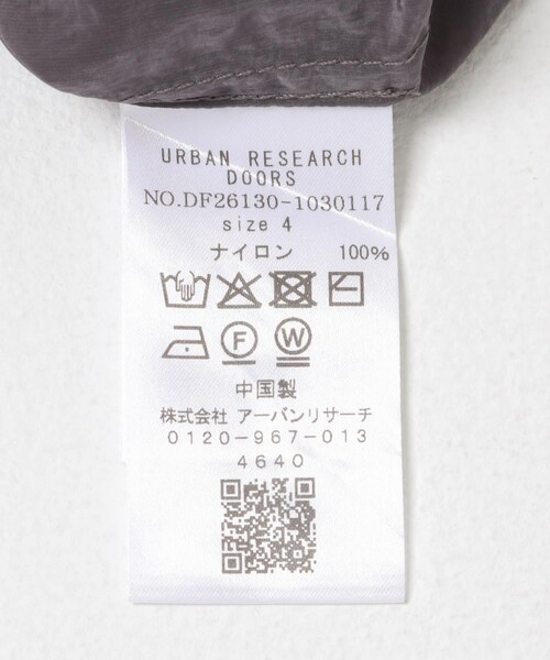 URBAN RESEARCH DOORS(アーバンリサーチドアーズ)の「FORK&SPOON シアーアノラックパーカー(パーカー・メンズ・BLACK/CHARCOAL・4/5)」の18枚目の写真