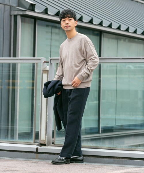 URBAN RESEARCH ROSSO（アーバンリサーチロッソ）の「イタリア糸メリノウールクルーニット（ニット/セーター・メンズ・GREIGE/GRAY/DARK BROWN/NAVY/BLACK・M/L）」の20枚目の写真