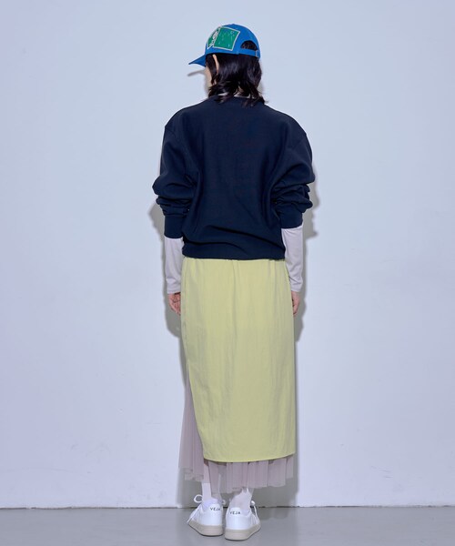 THE GOODLAND MARKET（ザグッドランドマーケット）の「『別注』MIDIUMISOLID×TGM　RE Nylon layered skirt（スカート・レディース・BEIGE/Y.GREEN/BLACK・FREE）」の15枚目の写真