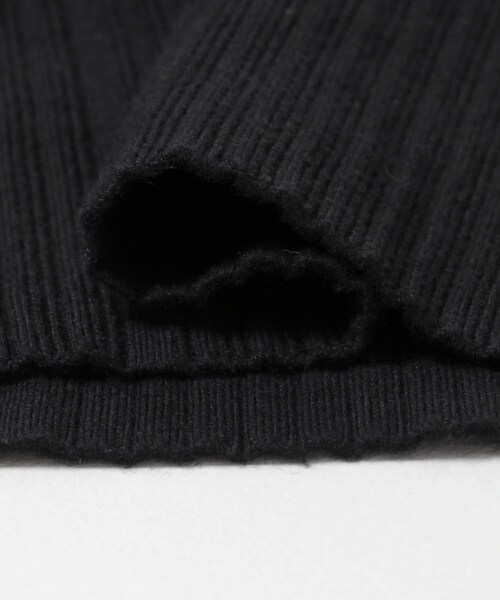 URBAN RESEARCH(アーバンリサーチ)の「new basic FRAME FLUID KNIT(ニット/セーター・レディース・WHITE/BLACK/DK BROWN・Free)」の12枚目の写真