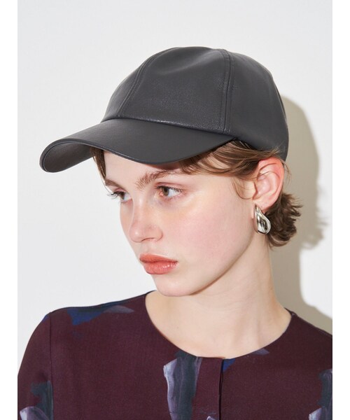 ELENDEEK（エレンディーク）の「FAKE LEATHER CAP（キャップ・レディース・グレー/ブラック/モカ・F）」の5枚目の写真