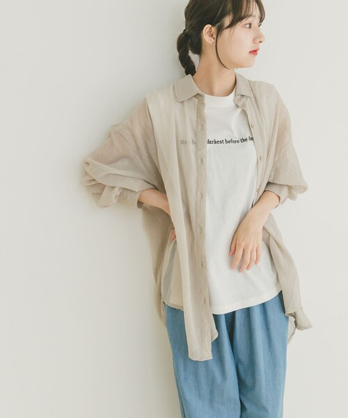 ITEMS URBANRESEARCH（アイテムズ アーバンリサーチ）の「ショルダータックロゴTシャツ（Tシャツ/カットソー・レディース・WHT/CHA/L.PNK・FREE）」の5枚目の写真