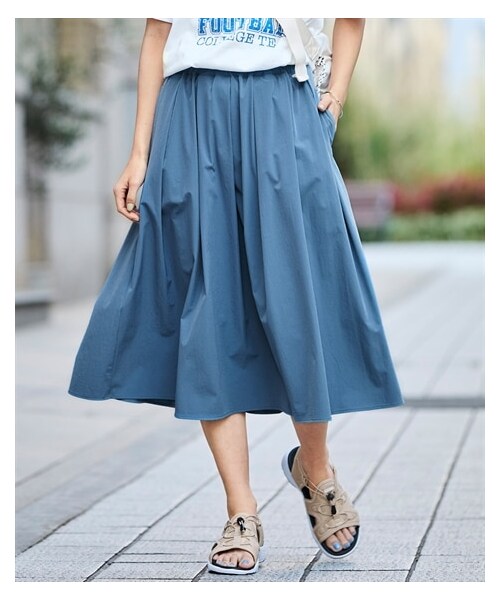 nissen（ニッセン）の「大きいサイズ 雨や家事の水はねに安心！ギャザースカート（ゆったりヒップ）（はっ水・接触冷感）（スカート・レディース・ブラッドオレンジ/黒/グレイッシュブルー・L/LL/3L/4L/5L/6L/8L/10L）」の2枚目の写真