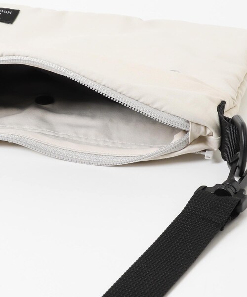 SENSE OF PLACE by URBAN RESEARCH（センスオブプレイスバイアーバンリサーチ）の「TAION　マウンテンサコッシュ（ショルダーバッグ・メンズ・BLACK/NAVY/ICE GRAY・One）」の12枚目の写真