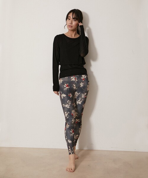 NERGY（ナージー）の「【SET】カシミアシルクレイヤードトップス（アンサンブル・レディース・ブラック/オフホワイト/ラベンダー/オレンジ・F）」の12枚目の写真