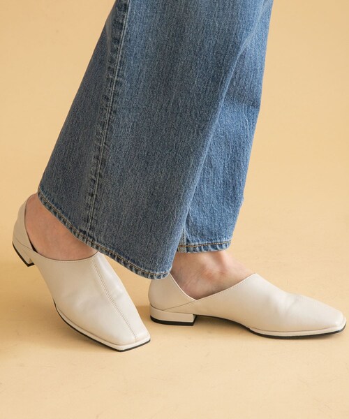 URBAN RESEARCH Sonny Label（アーバンリサーチサニーレーベル）の「スクエアフラットスリッポン（スリッポン・レディース・ブラック/エクリュ/ブラウン・S/M/L）」の10枚目の写真