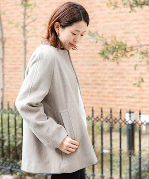 URBAN RESEARCH Sonny Label（アーバンリサーチサニーレーベル）の「ノーカラーショートコート（ノーカラージャケット・レディース・ミント/ブラック/ベージュ・FREE）」の2枚目の写真