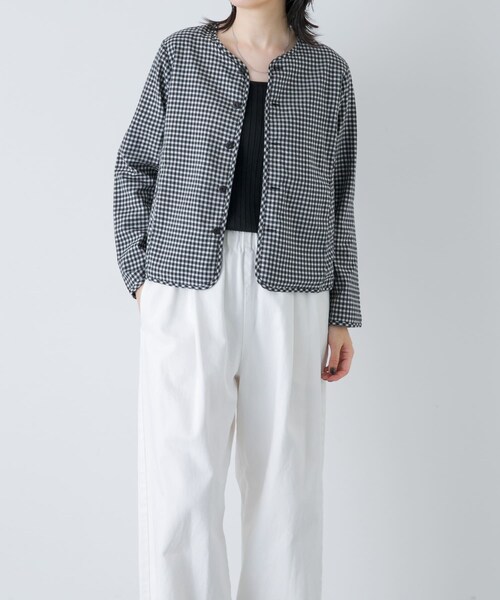 かぐれ(カグレ)の「Yoli GINGHAM REVERSIBLE JACKET(ノーカラージャケット・レディース・BLACKBLACK・1)」の4枚目の写真