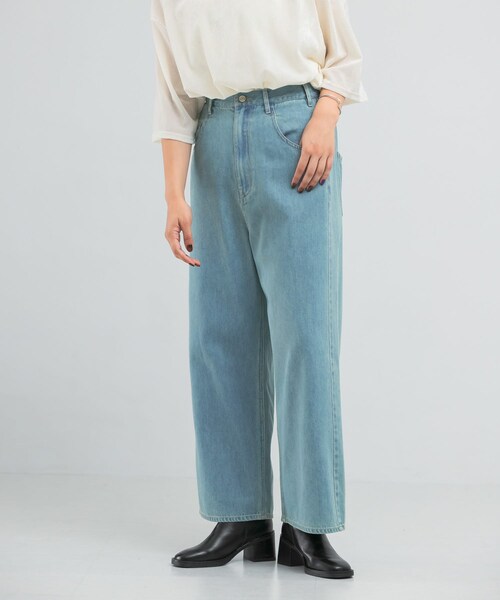 URBAN RESEARCH ROSSO（アーバンリサーチロッソ）の「CHIGNON　シンチバックデニムワイドパンツ（デニムパンツ・レディース・NAVY/BLUE・36/38）」の2枚目の写真