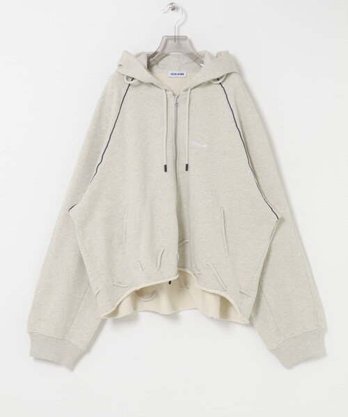 URBAN RESEARCH(アーバンリサーチ)の「FACON JACMIN GATHERED ZIPPED HOODIE(パーカー・レディース・LIGHT GREY・M)」の2枚目の写真