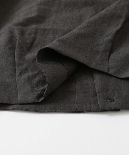 URBAN RESEARCH DOORS(アーバンリサーチドアーズ)の「UNIFY LINEN/WOOL Short Blouson∴(ブルゾン・レディース・CHARCOAL/ECRU・one)」の12枚目の写真
