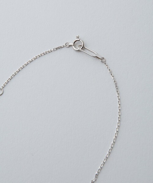 ROPE'(ロペ)の「R(ロペ アール)あこやナチュラルブルーパール1粒トップネックレス(ネックレス・レディース・シルバー・F)」の17枚目の写真