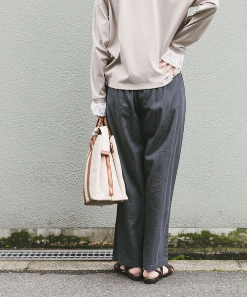 ITEMS URBANRESEARCH(アイテムズ アーバンリサーチ)の「『洗濯可』レーヨンデニムワイドパンツ(デニムパンツ・レディース・BLU/ONE WASH/BLK・Free)」の5枚目の写真