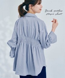 nissen | バックギャザーストライプシャツ(シャツ/ブラウス)