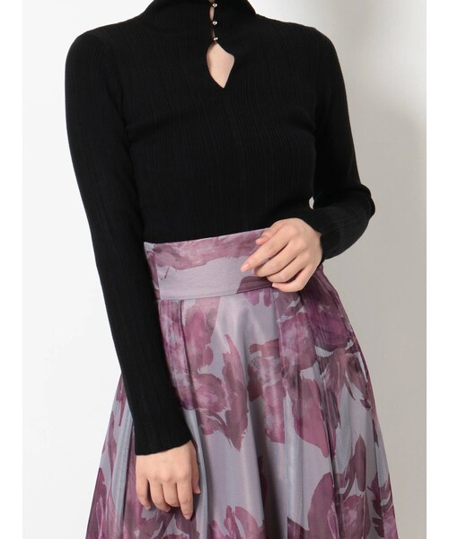 MERCURYDUO（マーキュリーデュオ）の「3WAYボタンニット（ニット/セーター・レディース・オフホワイト/ブラック/イエロー/ベージュ・F）」の2枚目の写真