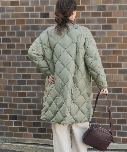 URBAN RESEARCH DOORS（アーバンリサーチドアーズ）の「ライトダウンキルトロングコート（テーラードジャケット・レディース・L.GREGE/KHAKI/NAVY・M）」の15枚目の写真