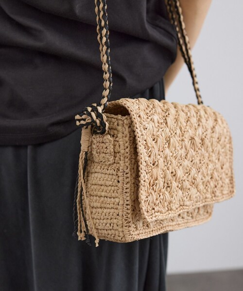 ADAM ET ROPE'（アダムエロペ）の「【J'aDoRe・店舗限定】【MAISON N.H PARIS（メゾンエヌアッシュパリ）】MARGOT（ショルダーバッグ・レディース・キナリ・F）」の3枚目の写真