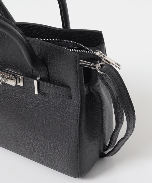 URBAN RESEARCH ROSSO（アーバンリサーチロッソ）の「AULENTTI　ベルト付バッグ（ハンドバッグ・レディース・NERO・Free）」の8枚目の写真