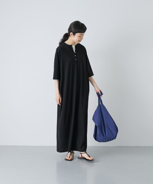 かぐれ（カグレ）の「『2サイズ展開』ヘンリーカットワンピース（ワンピース・レディース・BLACK/CHARCOAL・1/0）」の15枚目の写真