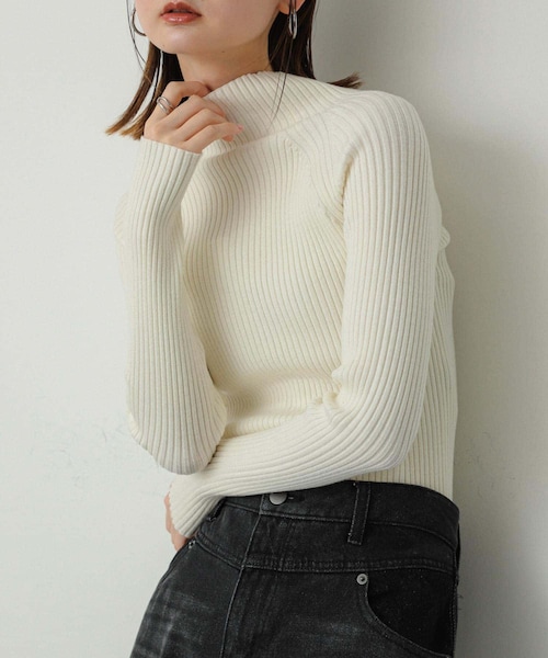 SENSE OF PLACE by URBAN RESEARCH(センスオブプレイスバイアーバンリサーチ)の「ストレッチリブハイネックセーター(ニット/セーター・レディース・RED/WHT×BLK/IVORY/BLACK/BEIGE/NAVY/ORANGE/BLUE/GREEN/PURPLE/CHARCOAL・One/COMPACT)」の20枚目の写真