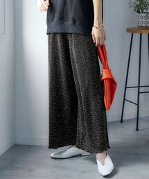 nissen | 大きいサイズ  ９分丈ゆるストレートプリーツパンツ（ゆったりヒップ）(パンツ)