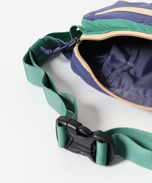 URBAN RESEARCH DOORS（アーバンリサーチドアーズ）の「patagonia　Terravia Mini Hip Pack（ボディバッグ/ウエストポーチ・レディース・BLK/BTRY/SLPU/LMSP・one）」の18枚目の写真
