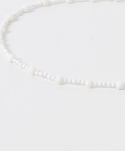 URBAN RESEARCH ROSSO（アーバンリサーチロッソ）の「LAPUIS　SV ROUND STONE NECKLACE（ネックレス・レディース・WHITE/BLACK・-）」の5枚目の写真