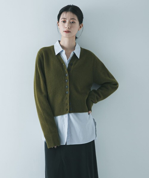 URBAN RESEARCH（アーバンリサーチ）の「カシミヤ強縮Vネックカーディガン（カーディガン/ボレロ・レディース・TOP BROWN/KHAKI・FREE）」の21枚目の写真