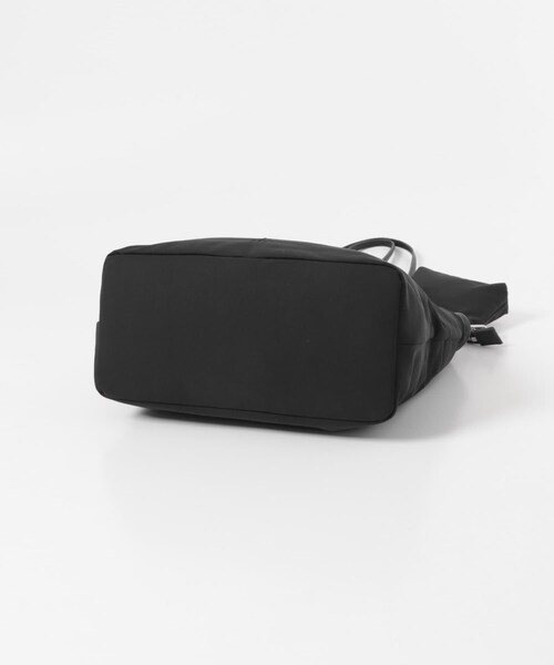 RODE SKO（ロデスコ）の「hun RODESKO　Dual pouch tote（トートバッグ・レディース・SHIRO/BLACK・-）」の20枚目の写真