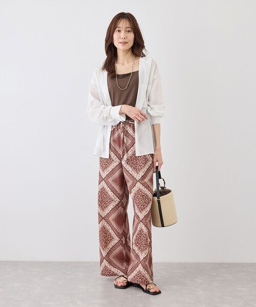 ROPE' PICNIC（ロペピクニック）の「キャミソール/接触冷感・抗菌防臭（キャミソール・レディース・ブラック/ホワイト/ダークブラウン・F）」の15枚目の写真