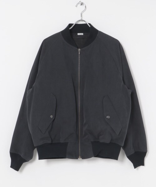 URBAN RESEARCH(アーバンリサーチ)の「A PRESSE Silk Padding Jacket(ブルゾン・メンズ・NAVY/KHAKI・2/3)」の10枚目の写真