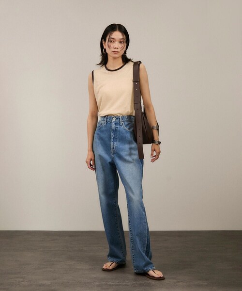 ADAM ET ROPE'（アダムエロペ）の「【WEB限定】スプリットレザームーンショルダー（ショルダーバッグ・レディース・ブラック/オフホワイト/ダークブラウン・F）」の12枚目の写真