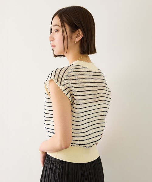 ROPE'（ロペ）の「ピンタックサマーノースリーブニット/イージーケア（ニット/セーター・レディース・ホワイト系/クリーム・F）」の4枚目の写真