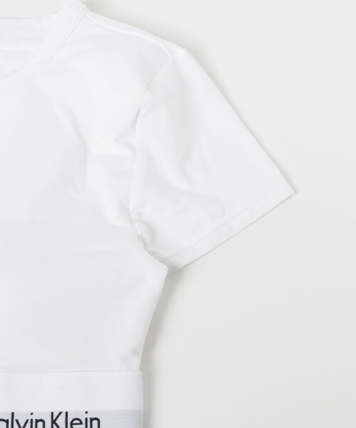 URBAN RESEARCH(アーバンリサーチ)の「Calvin Klein T-SHIRTS BRALETTE(Tシャツ/カットソー・レディース・UB1-BLACK/P7A-GREY/100-WHITE・S/M/L)」の6枚目の写真