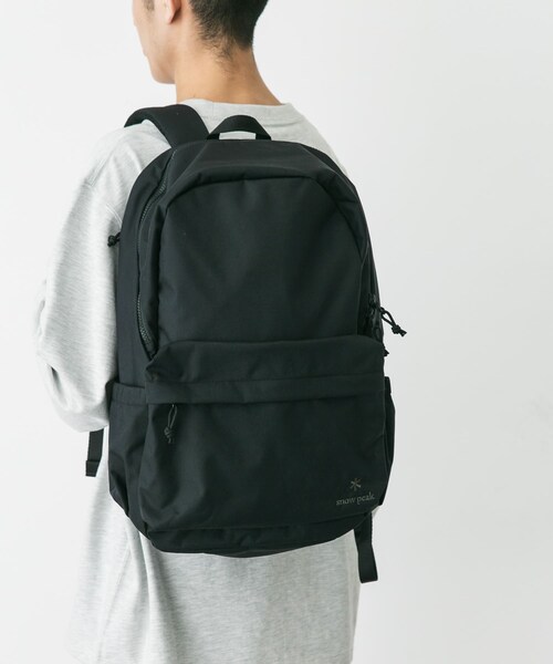 URBAN RESEARCH DOORS(アーバンリサーチドアーズ)の「『別注』Snow Peak Apparel×DOORS Everyday Use Backpack(バックパック/リュック・メンズ・Black/Olive/Grey・one)」の7枚目の写真