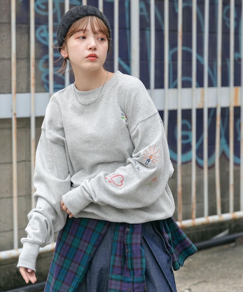KBF(ケイビーエフ)の「ラメニットビーニー(ニットキャップ/ビーニー・レディース・BLACK/SILVER・one)」の7枚目の写真