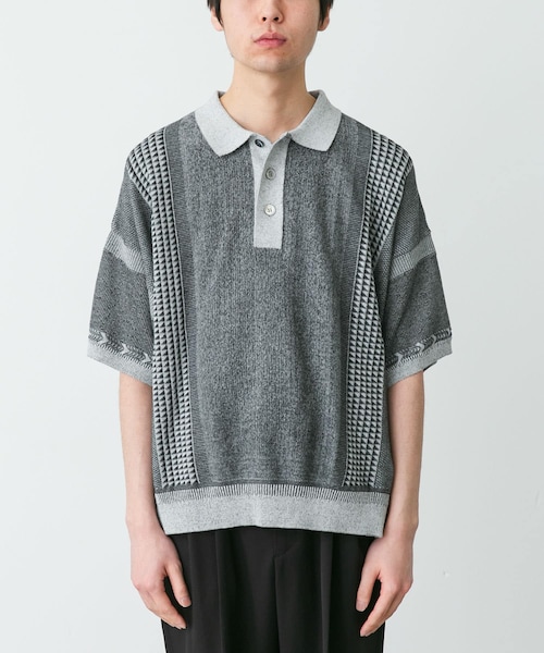 URBAN RESEARCH DOORS（アーバンリサーチドアーズ）の「YASHIKI　AOTSUYU KNIT POLO（ポロシャツ・メンズ・M.GRAY/BROWN/BLACK・1/2）」の2枚目の写真