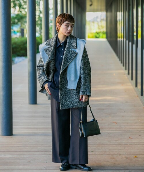 URBAN RESEARCH ROSSO（アーバンリサーチロッソ）の「オーバーミドルPコート（その他アウター・レディース・OFF×BLACK/L/GREIGE/CHARCOAL・FREE）」の18枚目の写真