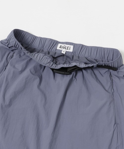 THE GOODLAND MARKET（ザグッドランドマーケット）の「AIGLE　撥水ストラップスカート（スカート・レディース・ALOE/MARAIS・36/38）」の8枚目の写真