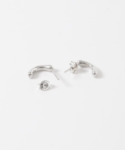URBAN RESEARCH(アーバンリサーチ)の「decor『デコール』 LINE PIERCE(ピアス(両耳用)・レディース・SILVER・-)」の5枚目の写真