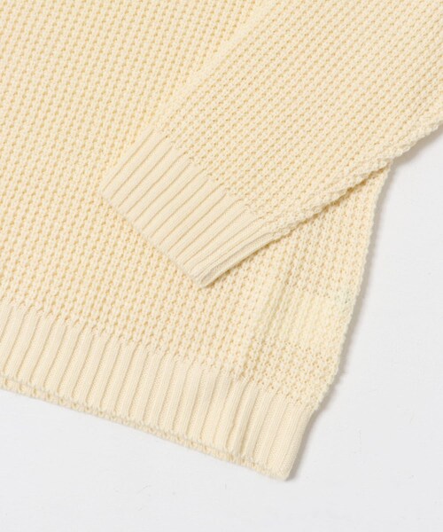 ITEMS URBANRESEARCH(アイテムズ アーバンリサーチ)の「ワッフル編み クルーネックニット(ニット/セーター・メンズ・OLV/OFF/BLK/CHA/MOC・S/M/L)」の13枚目の写真