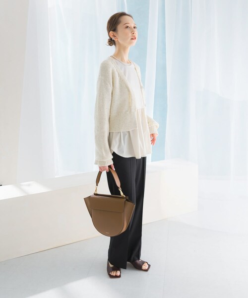 URBAN RESEARCH ROSSO（アーバンリサーチロッソ）の「ペプラムドッキングプルオーバー（Tシャツ/カットソー・レディース・IVORY/BLACK・FREE）」の6枚目の写真