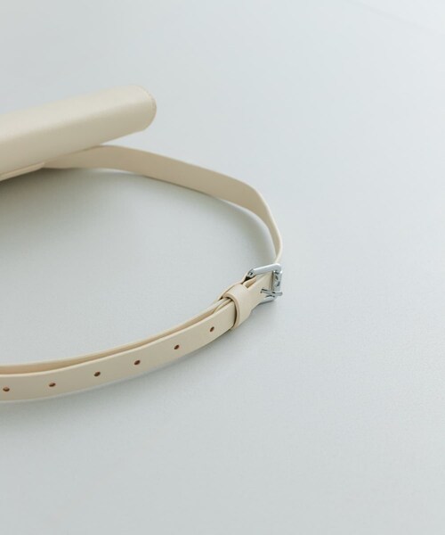 RODE SKO（ロデスコ）の「『MADE IN JAPAN』 ウエストポーチベルトバッグ（ボディバッグ/ウエストポーチ・レディース・BLACK/CAMEL/OFF・One）」の6枚目の写真