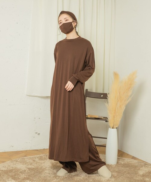 ITEMS URBANRESEARCH（アイテムズ アーバンリサーチ）の「ワンマイルワンピ+ボトムス4点SET（その他アンダーウェア/インナー・レディース・GREIGE/CHARCOAL/DARK BROWN・one）」の2枚目の写真