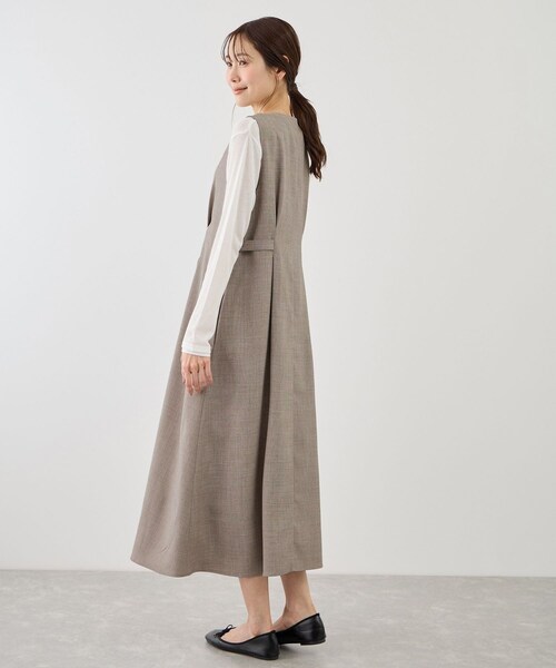 ROPE' PICNIC（ロペピクニック）の「ウエストタックジャンパースカート（ジャンパースカート・レディース・グレー系/ベージュ系/ネイビー・F）」の16枚目の写真