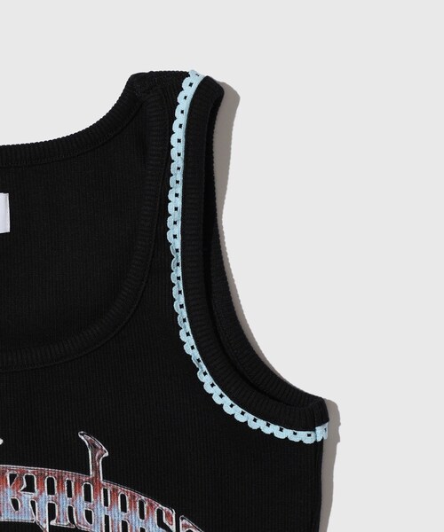 ADAM ET ROPE'（アダムエロペ）の「【LIBRIO MENDONCA/リブリオ メンドンサ】RIB FITTED TANK TOP（タンクトップ・メンズ・ブラック/ピンク・S）」の6枚目の写真